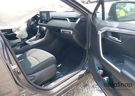 2022 Toyota Rav4 Xle z USA, uszkodzony, nr VIN 2T3W1RFV1NW188402